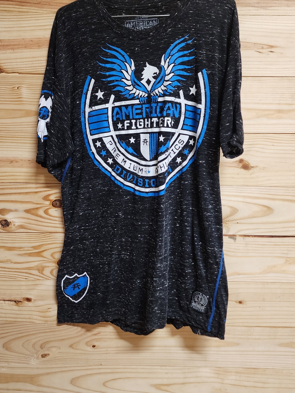 American Fighter Men’s Black & Blue Graphic Tee Size 2X